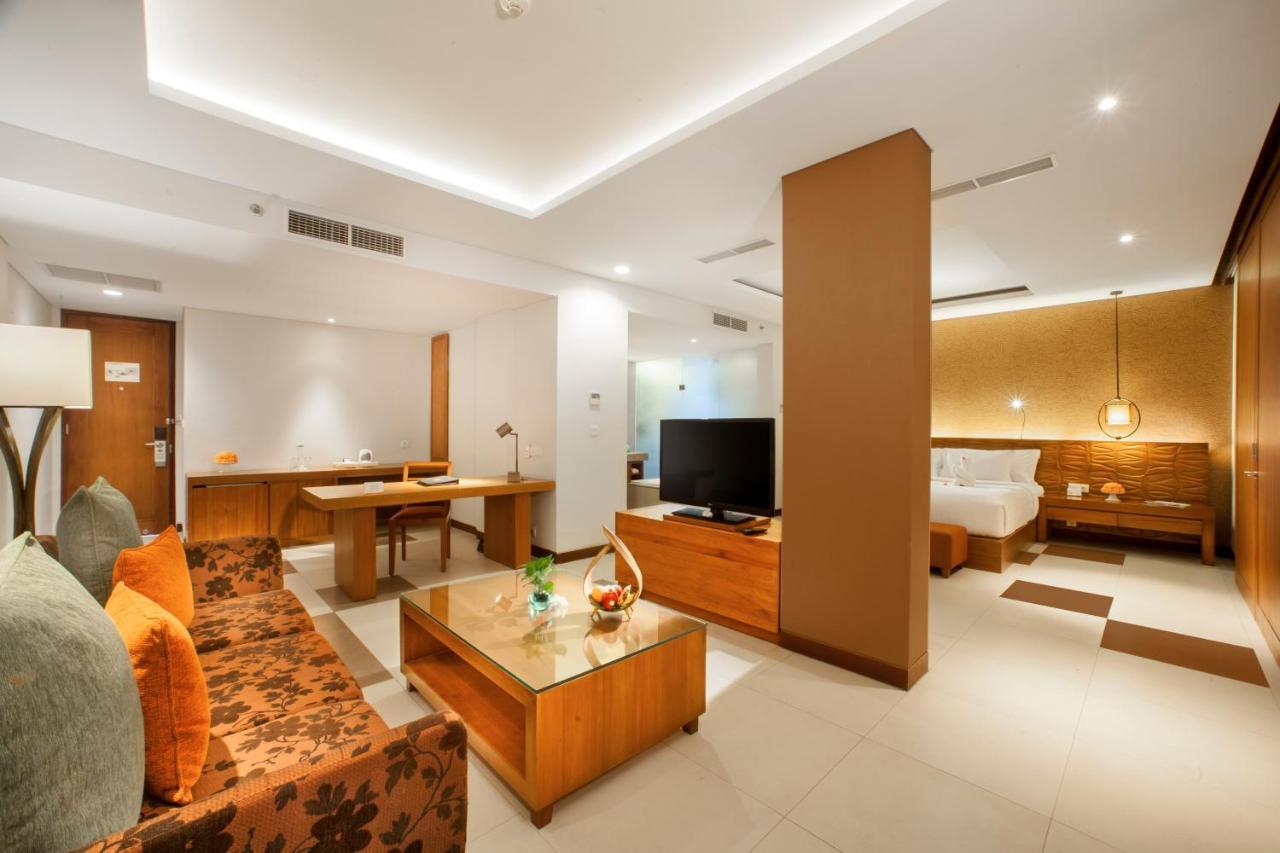 Sun Island Hotel & Spa Legian מראה חיצוני תמונה